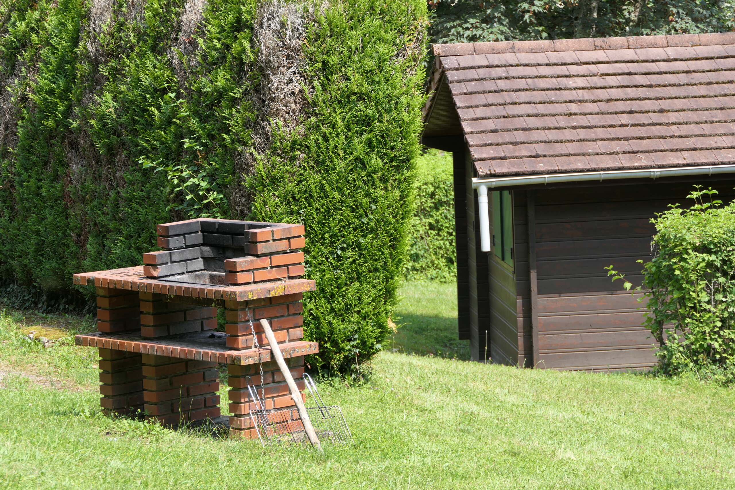 Barbecue - Montbard