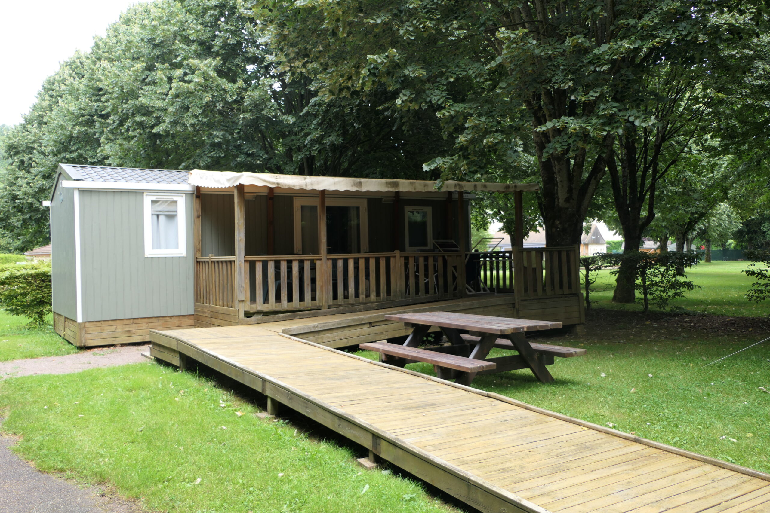 Mobil-home - Camping de Montbard