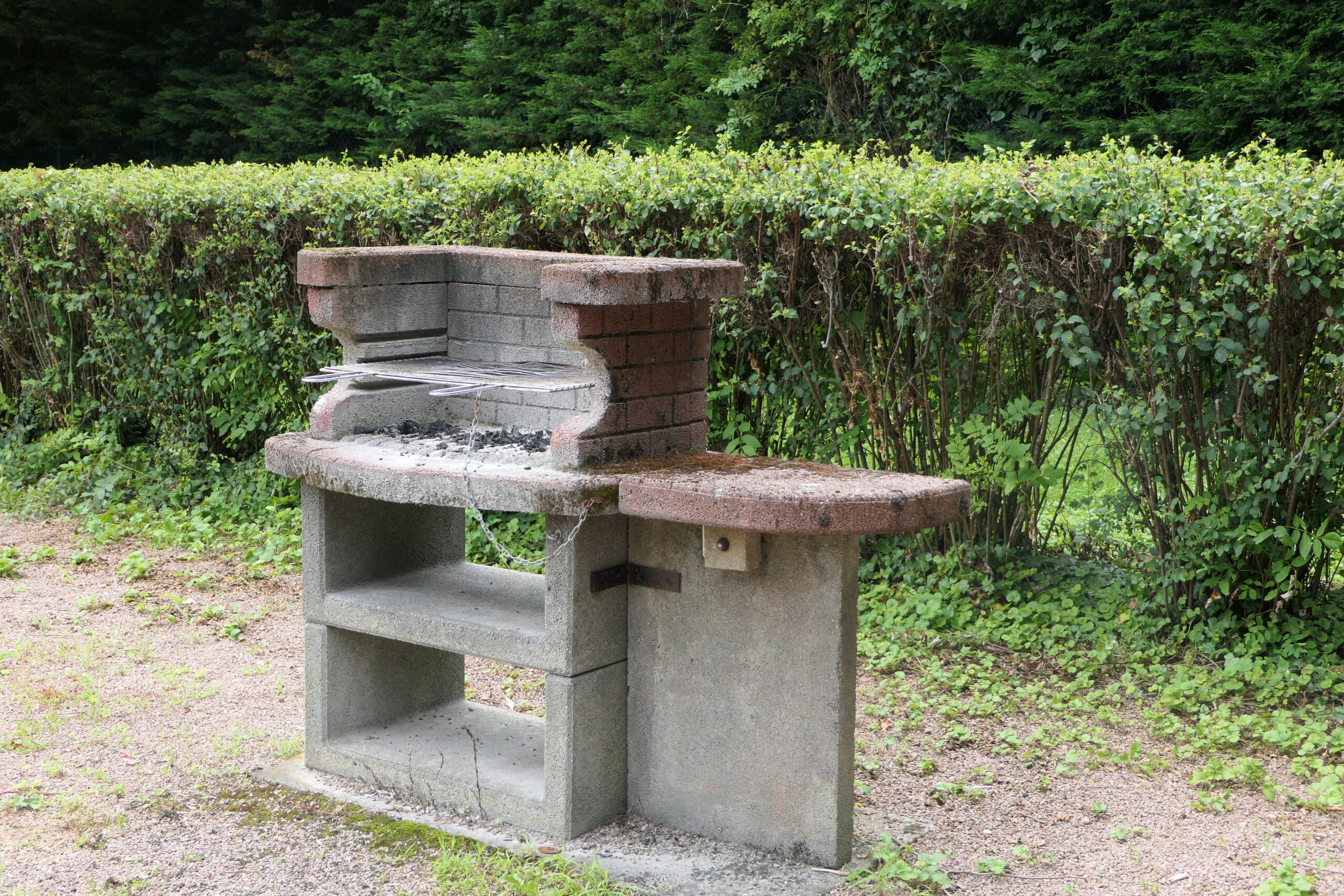 Barbecue à disposition