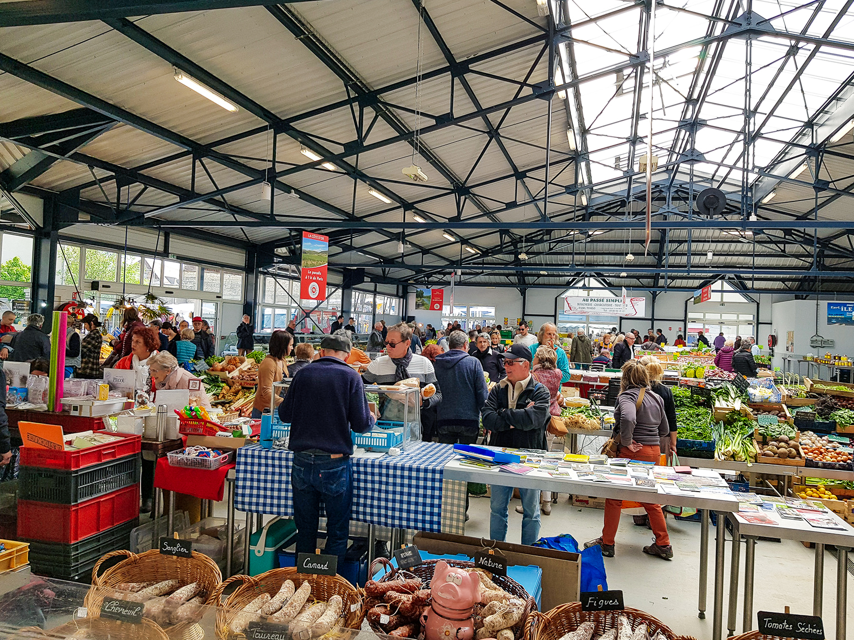 Marché hebdomadaire de Montbard